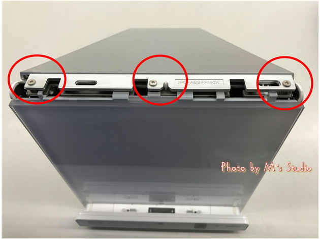 富士通 品名 LIFEBOOK GH77/T 型名 FMVG77TW 分解 HDD 内蔵 ハードディスク 脱着 SSD 換装 交換